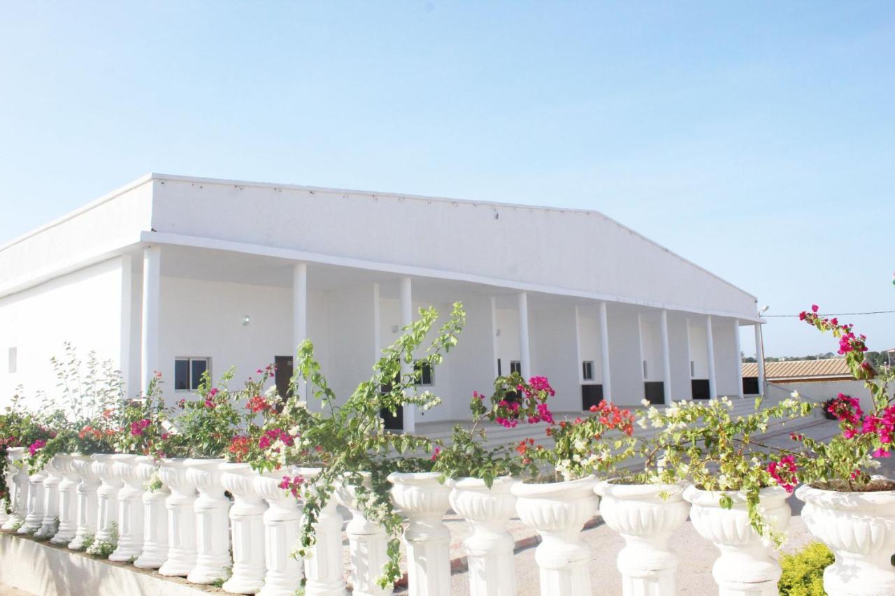 Complexe Hotelier Olympe Korhogo Exterior photo