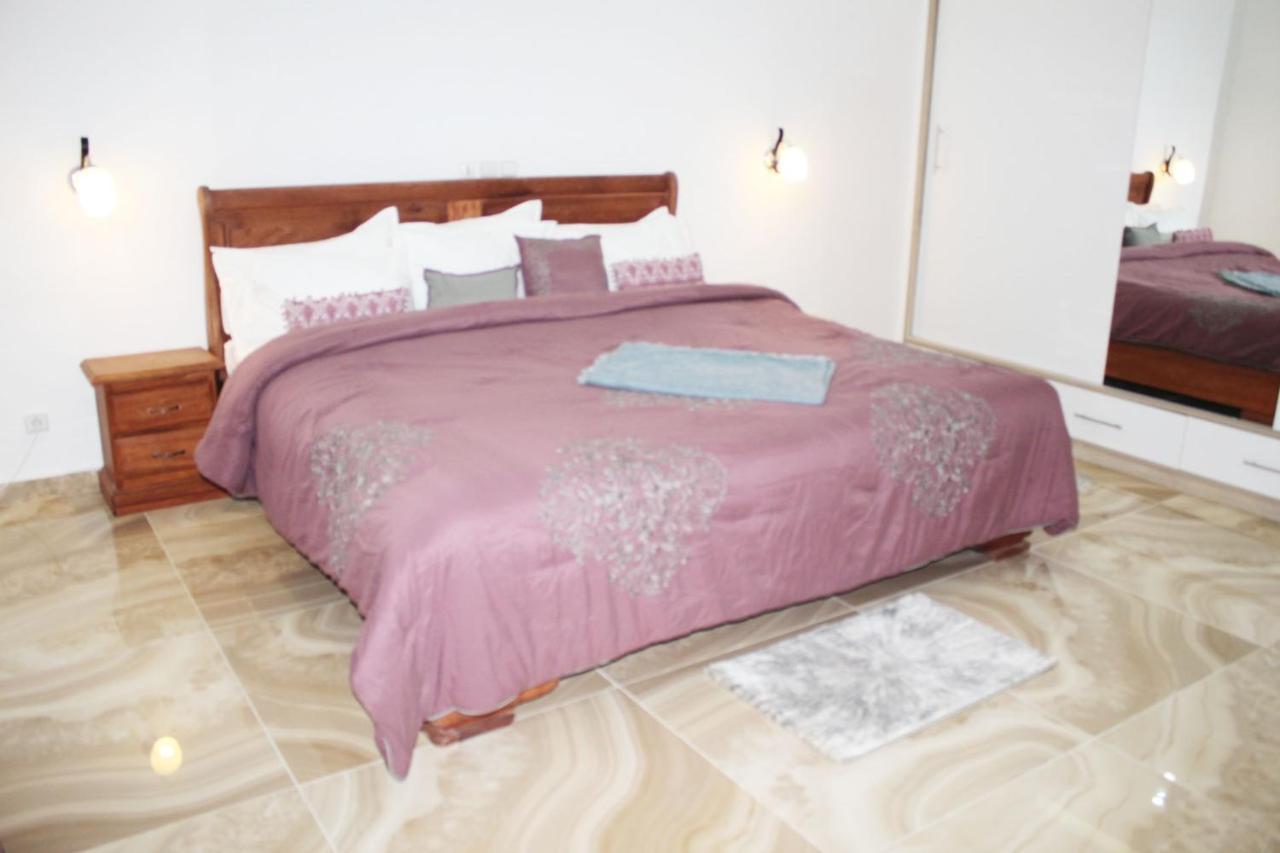 Complexe Hotelier Olympe Korhogo Exterior photo